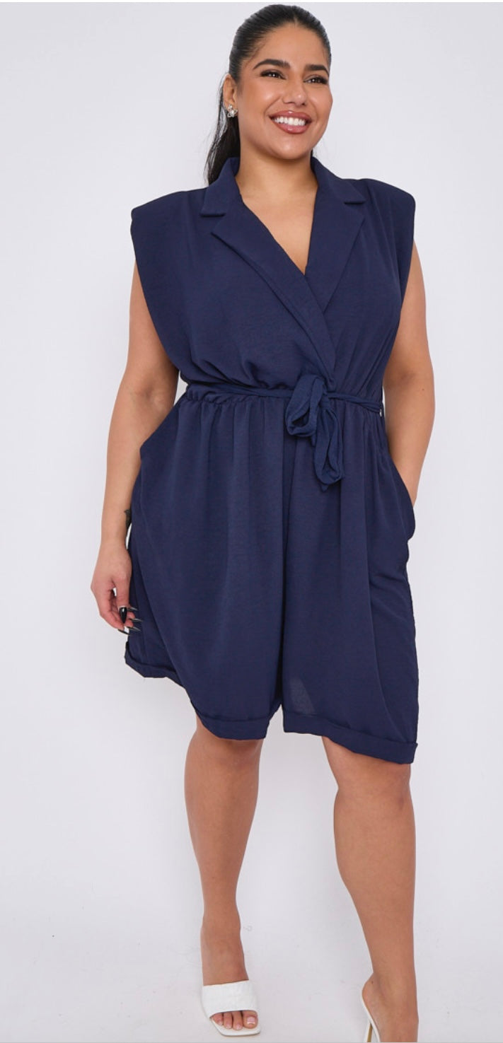 Plus Size Sleeveless Lapel Tie Waist Playsuit With Pockets