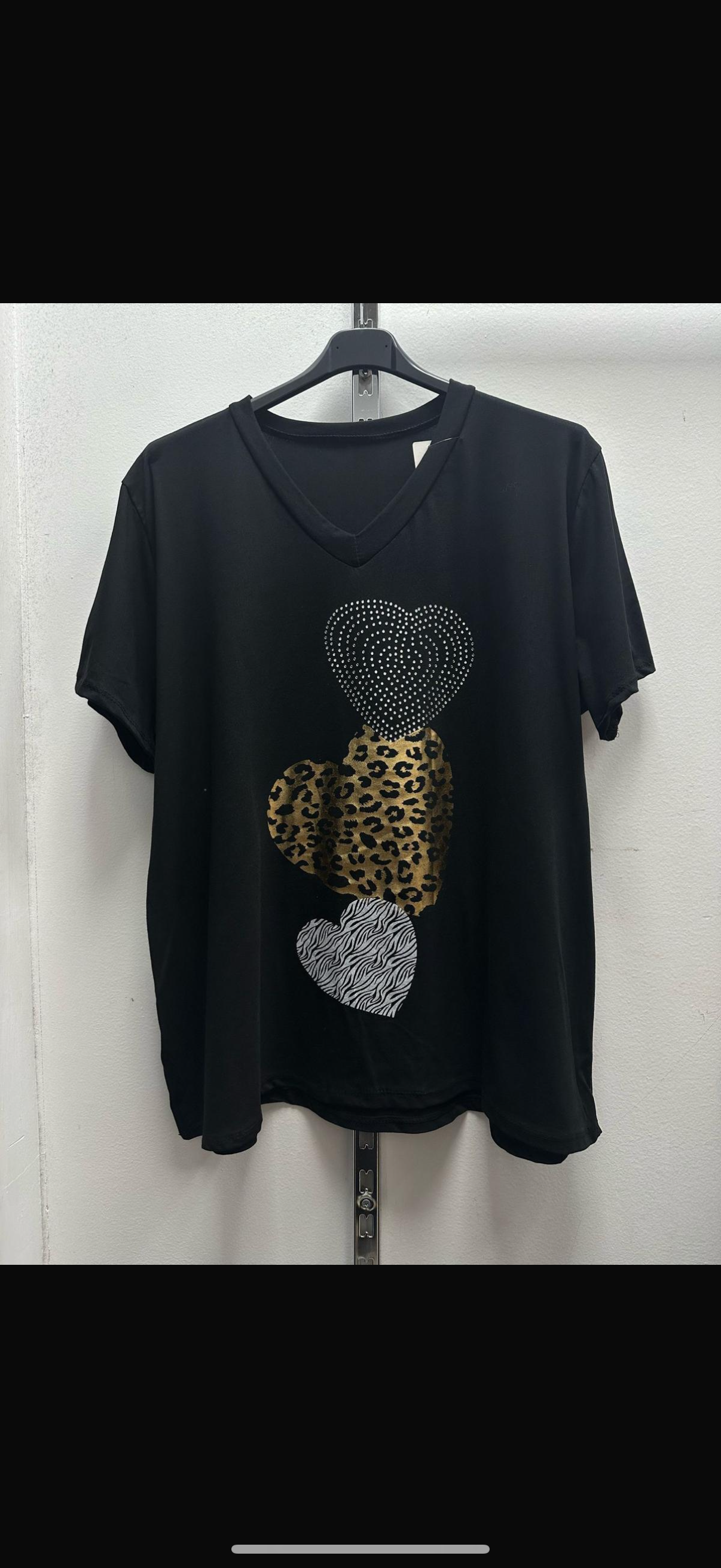 Plus Size Diamante and Leopard Heart Short Sleeve T Shirt