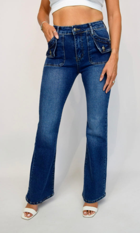 Pocket Front Flare Leg Jeans