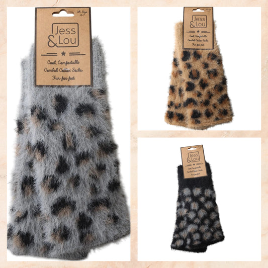 Jess & Lou Leopard Fluffy Knit Fingerless Gloves