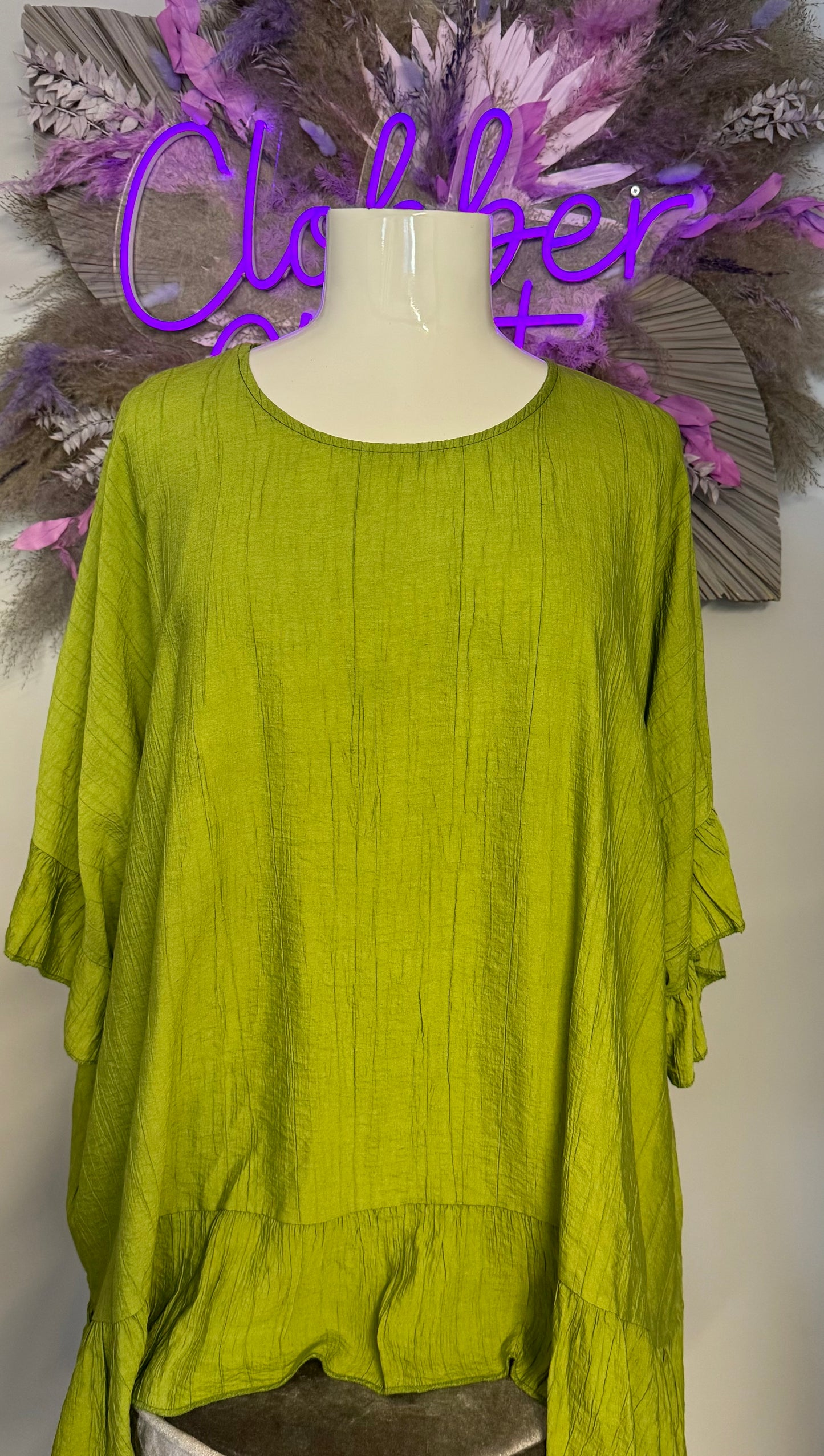Plus Size Frill Hem Top