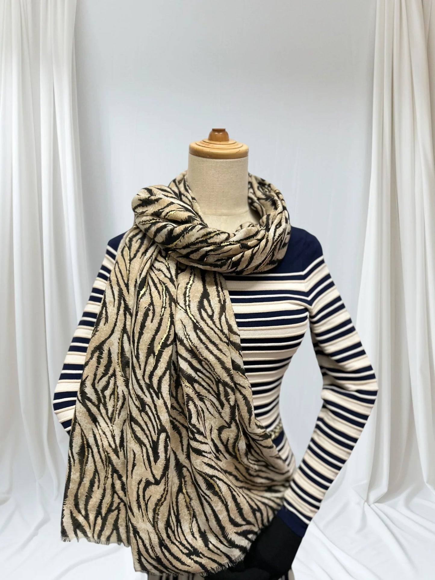 Animal Zebra Print
Scarf