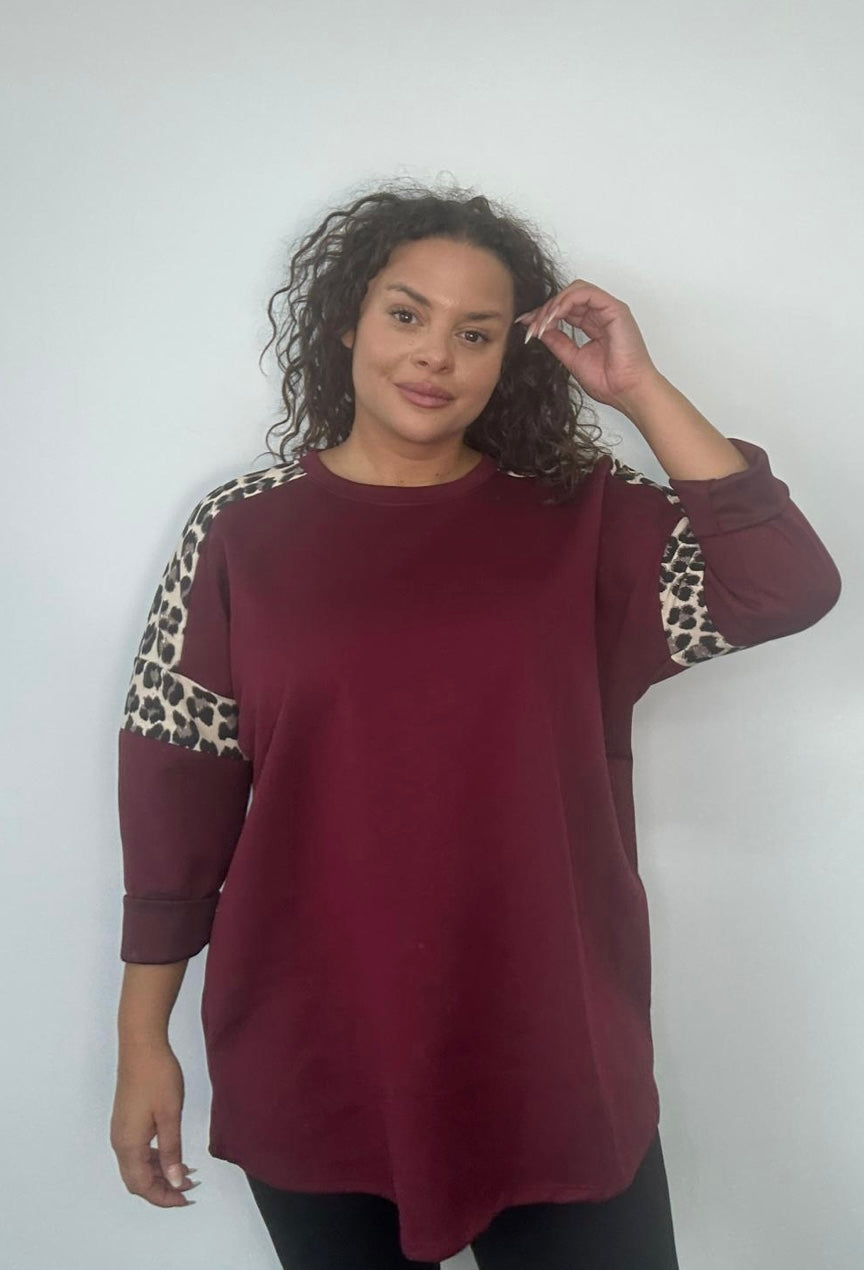 Plus Size Curve Longline Top with Leopard Print Sleeve Detail