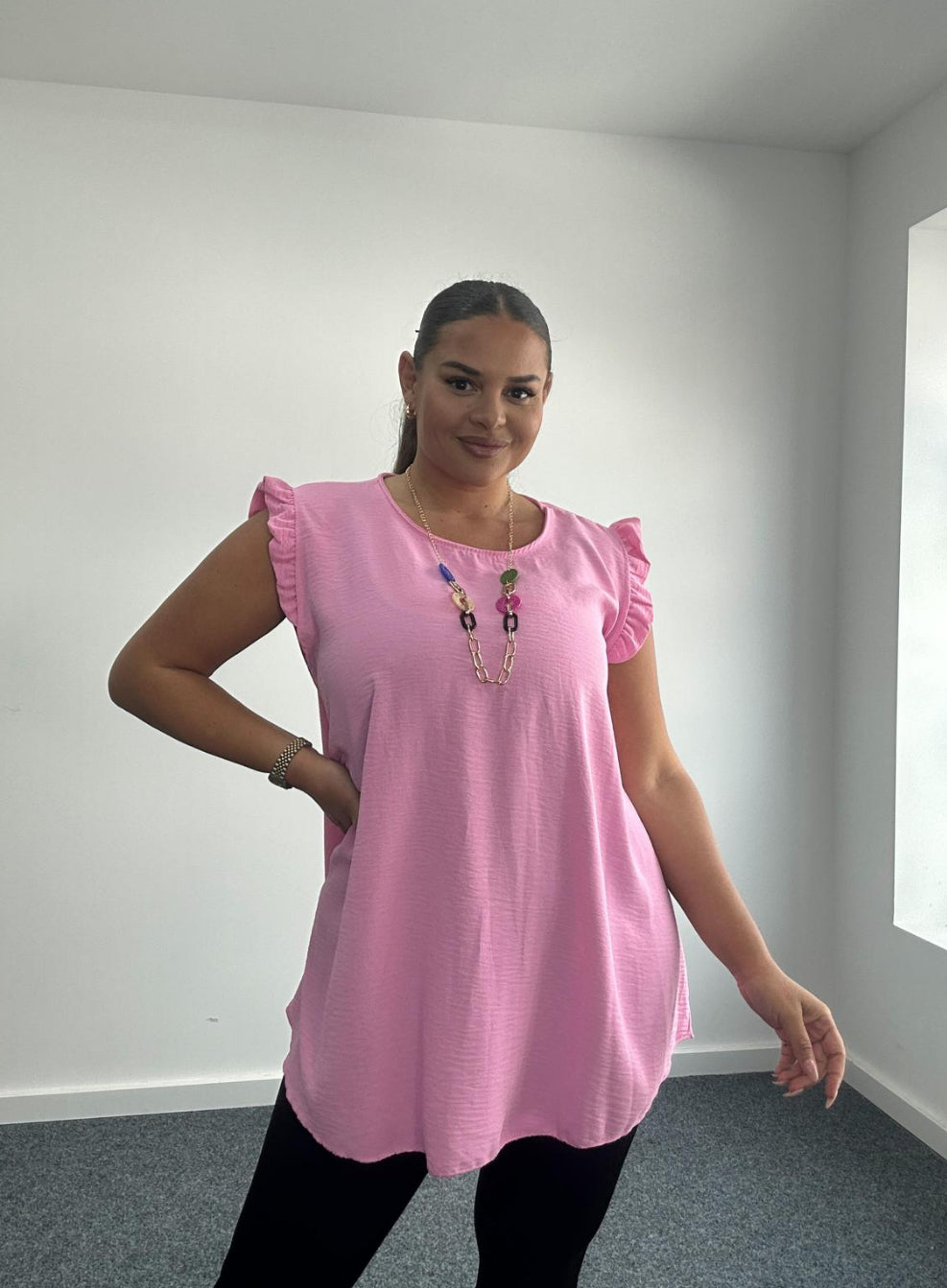 Plus Size Ruffle Sleeve Round Neck Top with Necklace