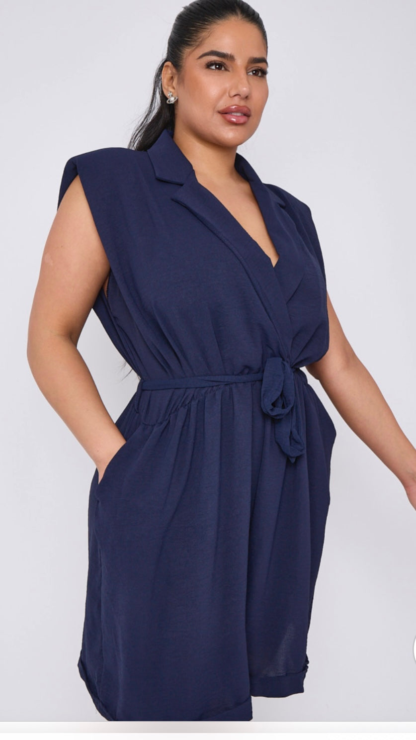 Plus Size Sleeveless Lapel Tie Waist Playsuit With Pockets