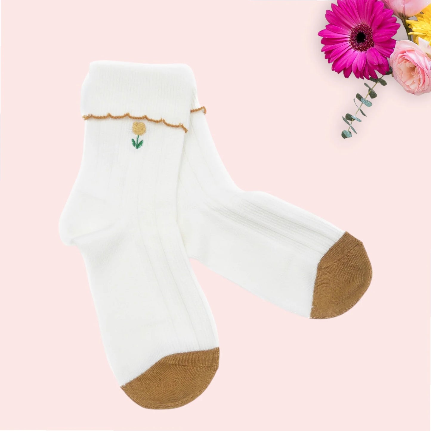 Embroidered Flower Plain Seamless Socks - Mustard