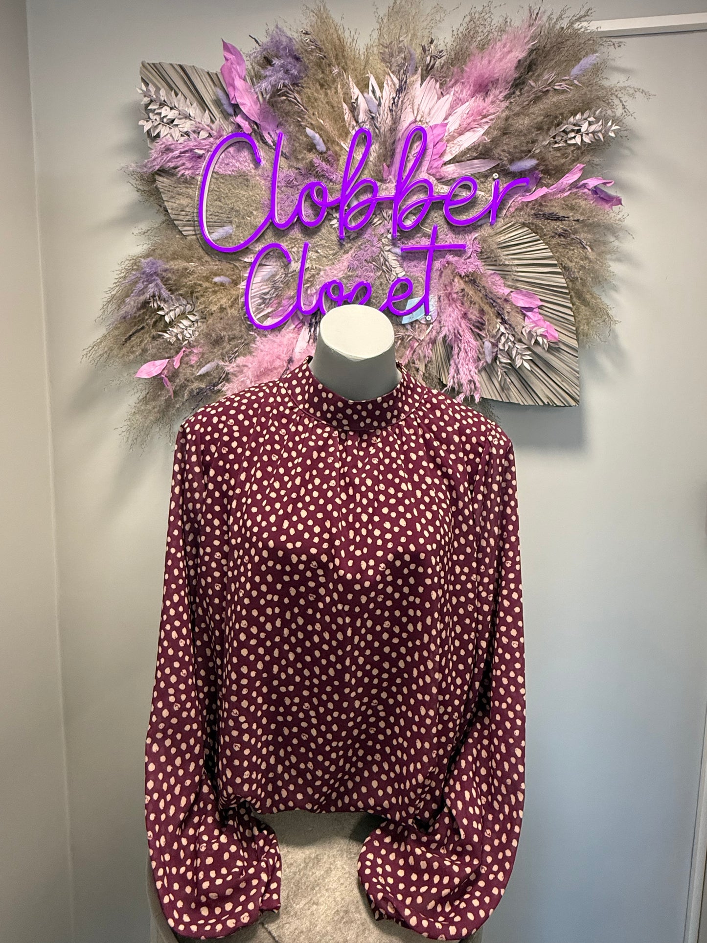 Isadora - Pebble Spot Italian Volume Sleeve Top