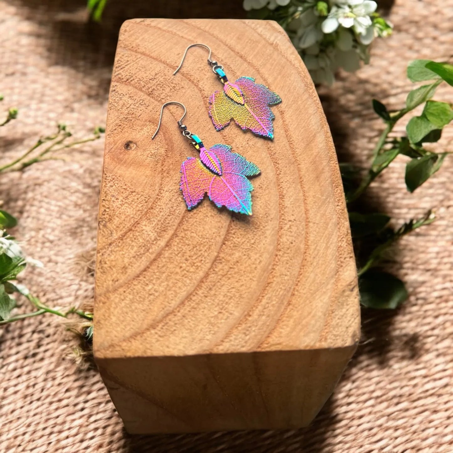 Iridescent Oak Leaf Filigree Earrings
