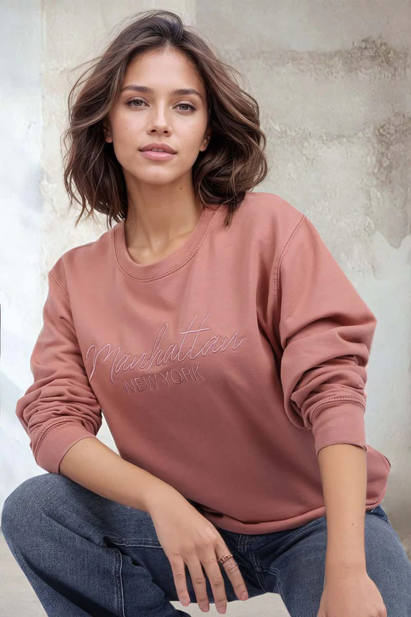 Manhattan New York Embroidered Sweatshirt