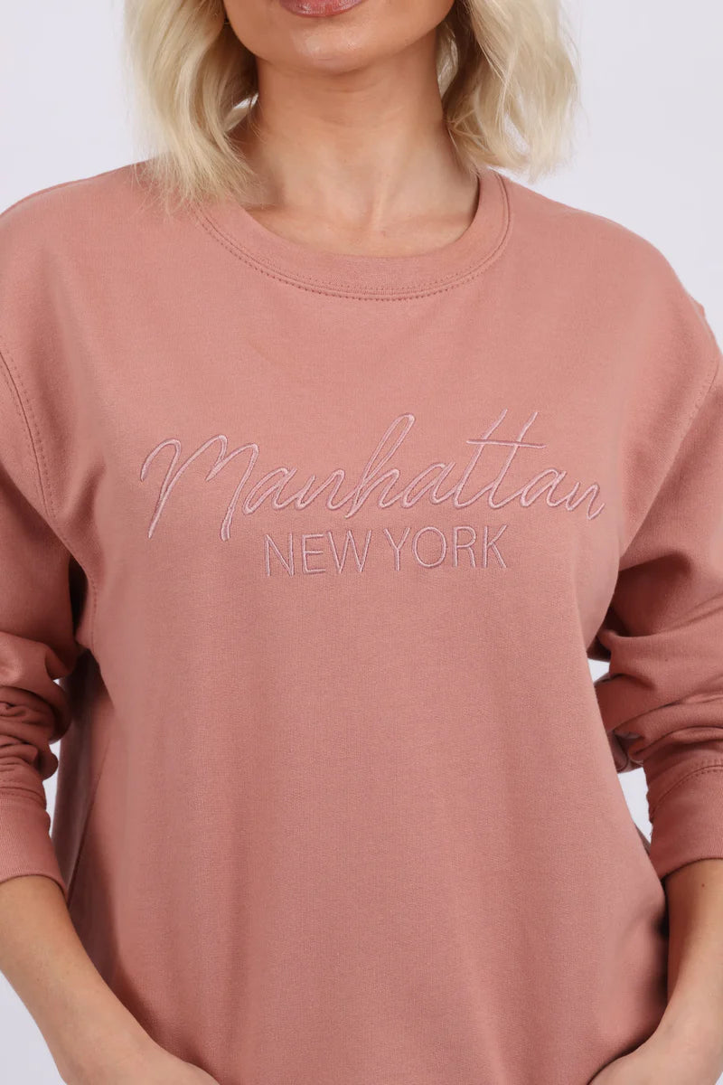 Manhattan New York Embroidered Sweatshirt
