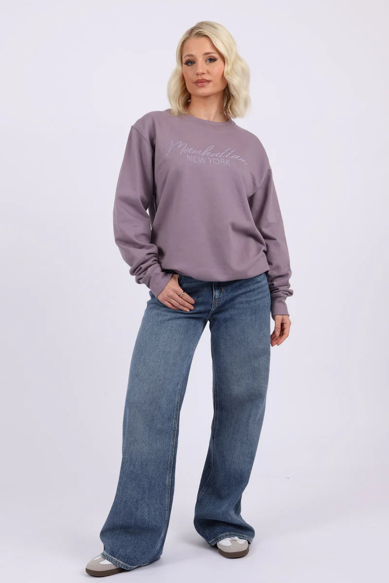 Manhattan - Manhattan New York Embroidered Sweatshirt - Purple