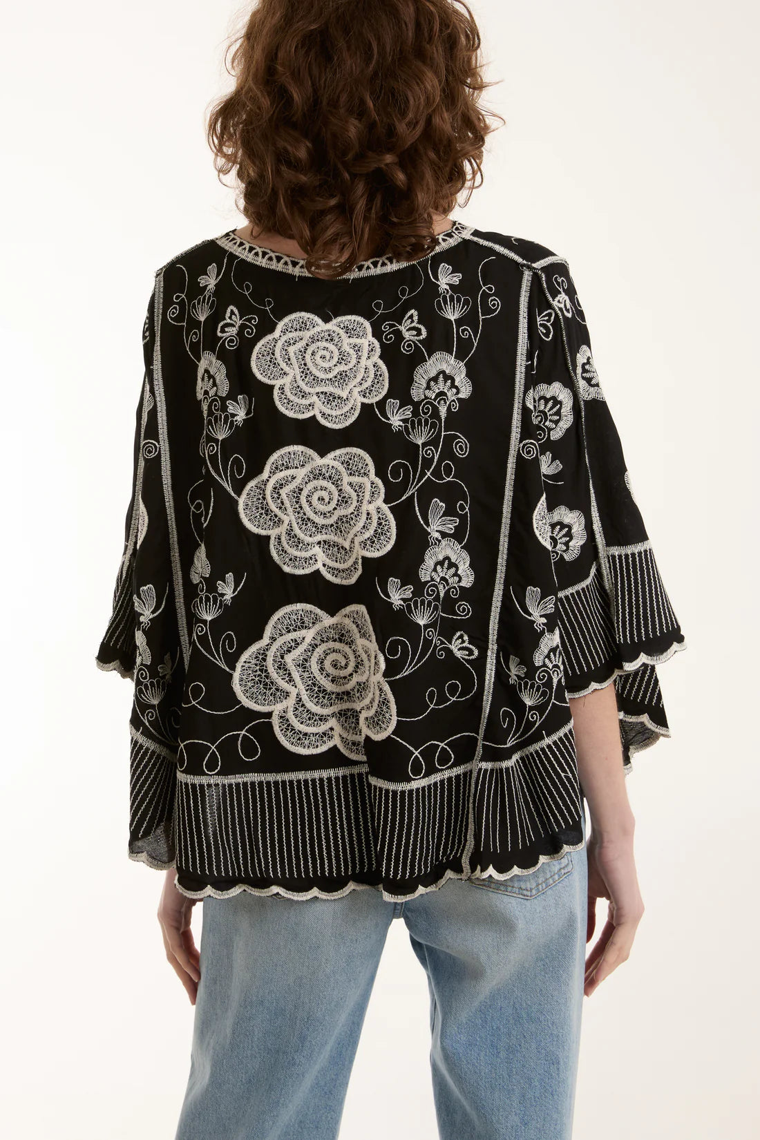 Ramona - Black Embroidery Flower Scallop Blouse
