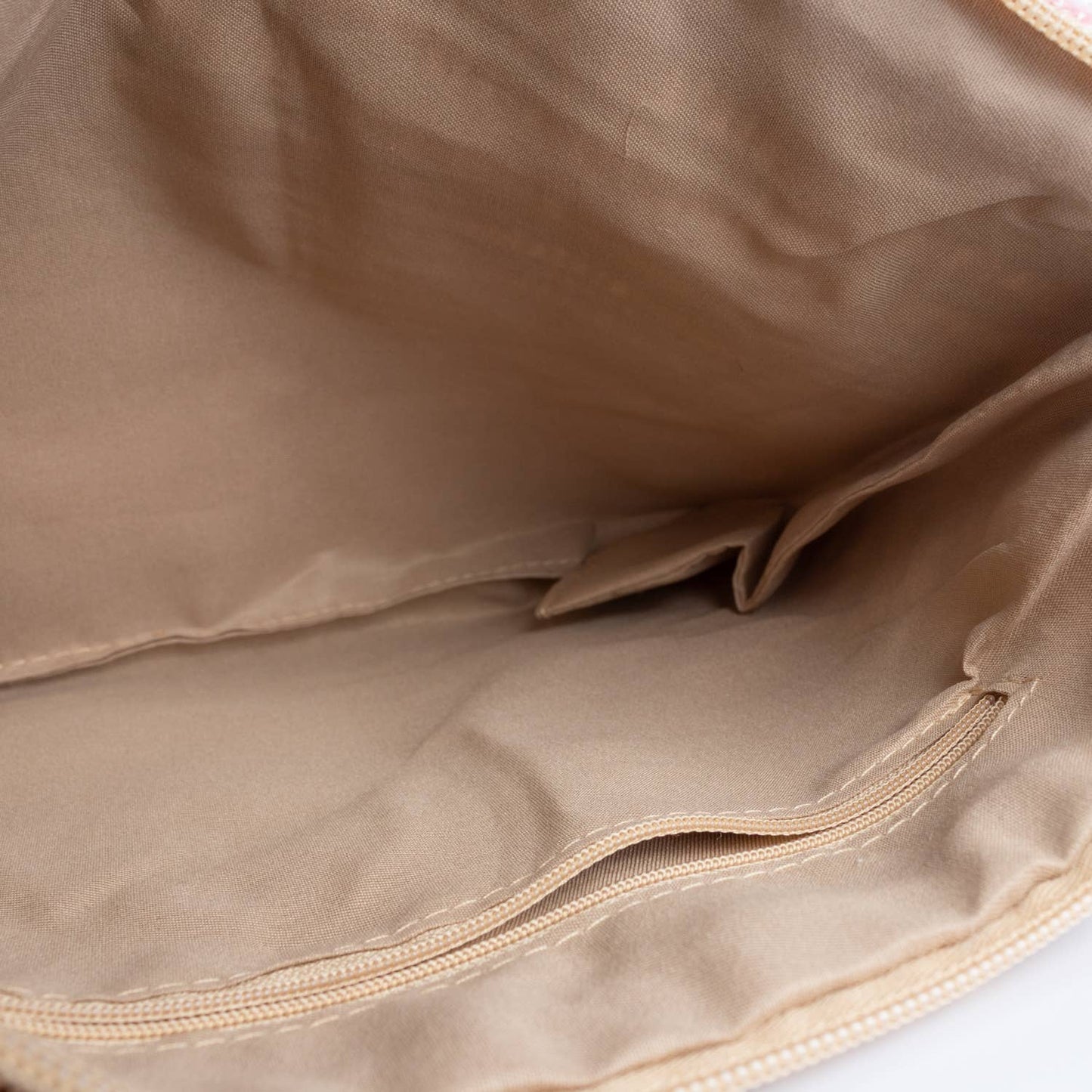 Textured Straw Clutch with Shimmering Leopard Sequins
