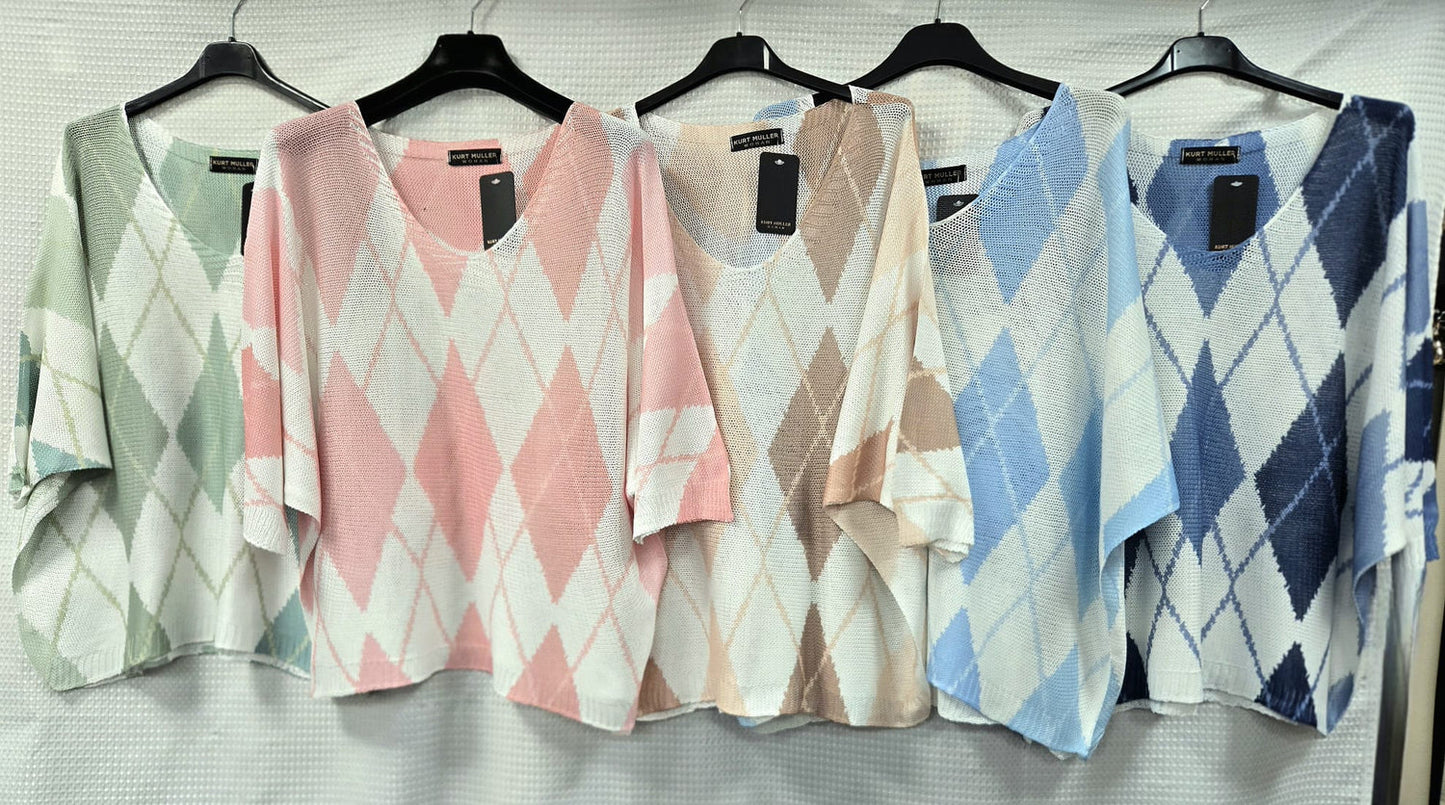 Argyle Diamond Print V Mesh Fine Knit