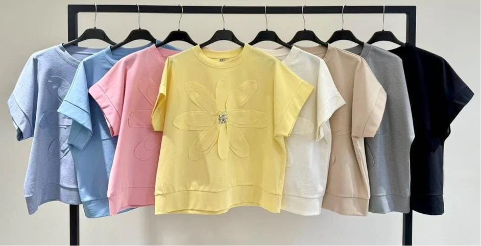 Cotton Crystal Cut Daisy Top