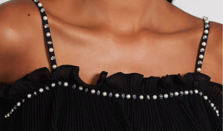 ** REDUCED DUE TO IMPERFECTION - TEAR ON SEAM (NEEDS A FEW STITCHES) - no return ** Beaded Strap Ruffle Top (Copy)
