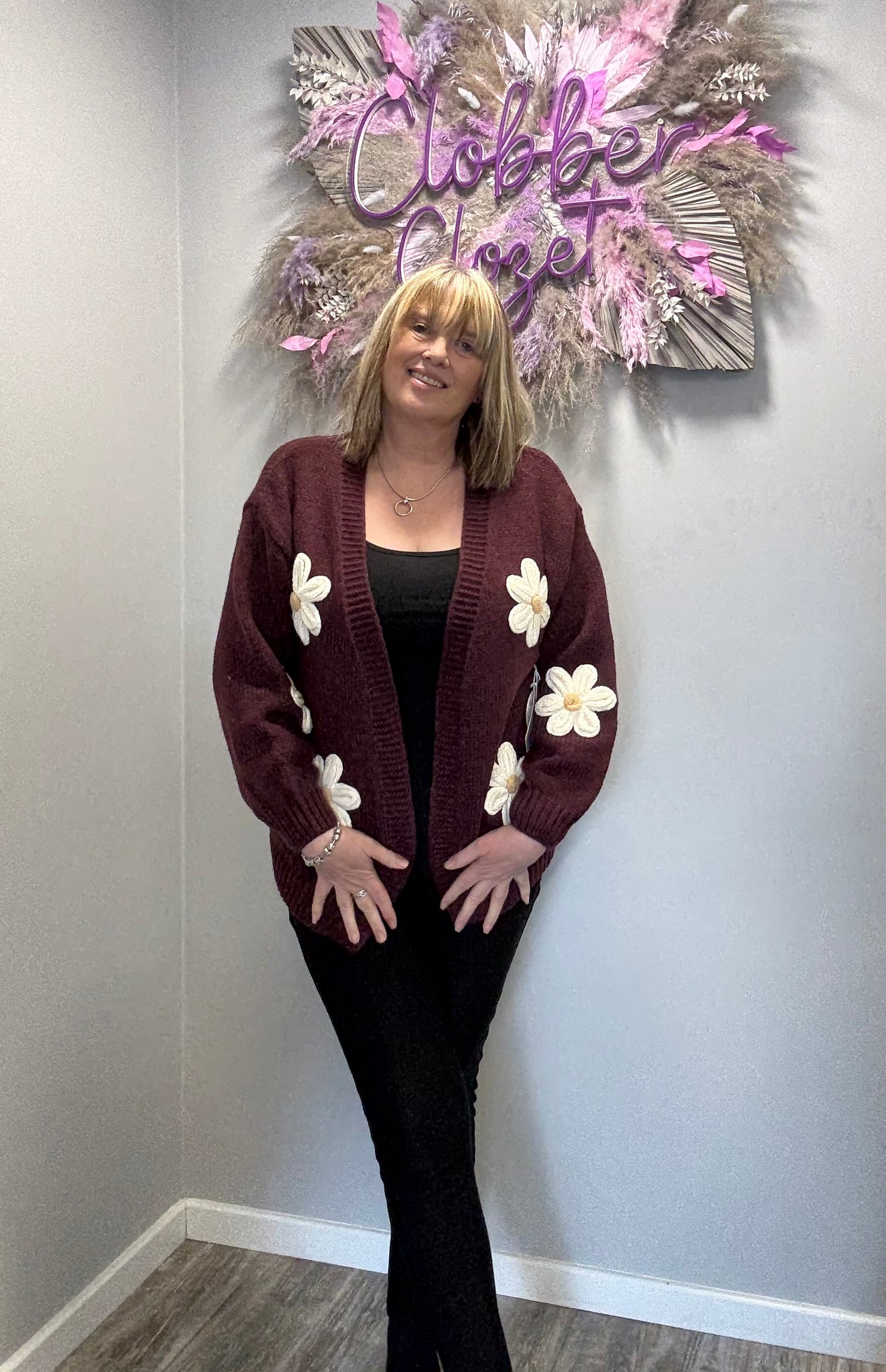 Edge to Edge Open Front 3D Daisy Flower Cardigan