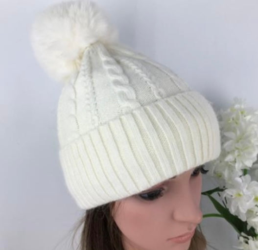 Pom Pom Bobble Cable Knit Hat