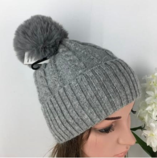 Pom Pom Bobble Cable Knit Hat
