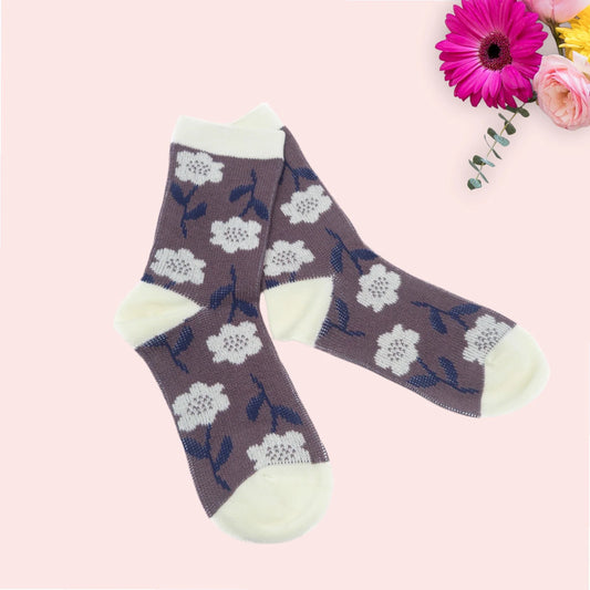 Daisy Flower Pattern Socks - Lilac and Cream