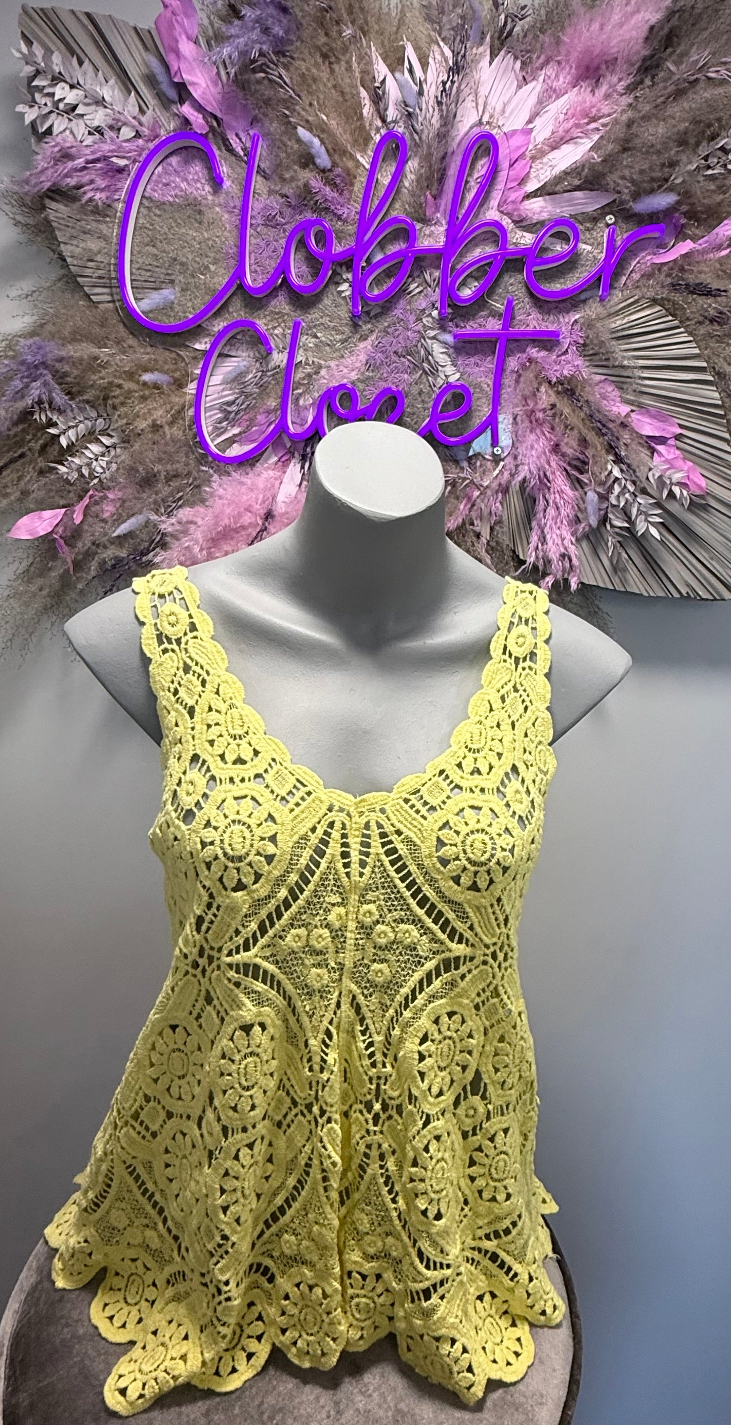 Chloe Sleeveless Coloured Crochet Top