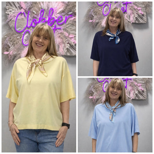 Back Scarf Short Sleeve
T-Shirt