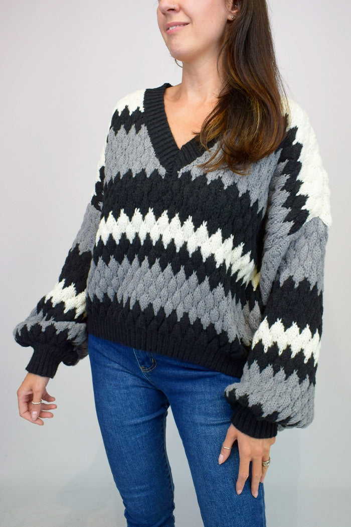 Cady - Chunky Knit Contrast Batwing Jumper - Grey