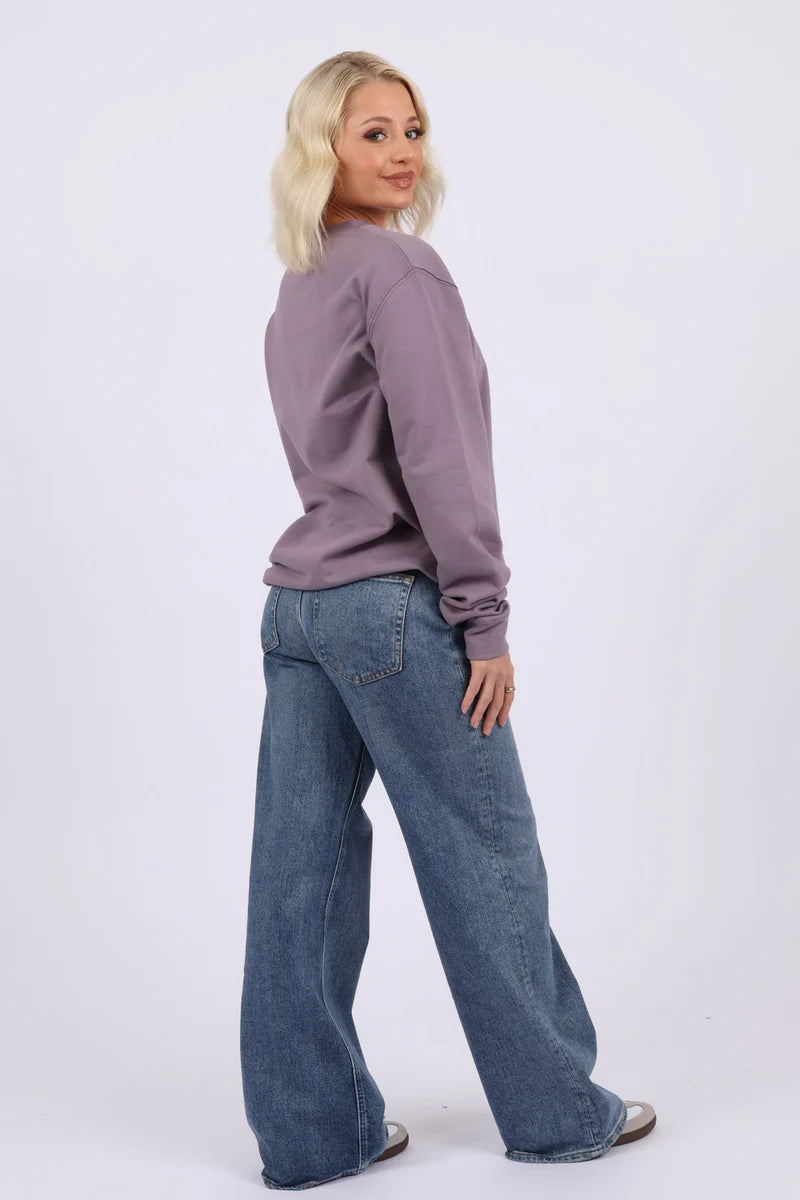 Manhattan - Manhattan New York Embroidered Sweatshirt - Purple